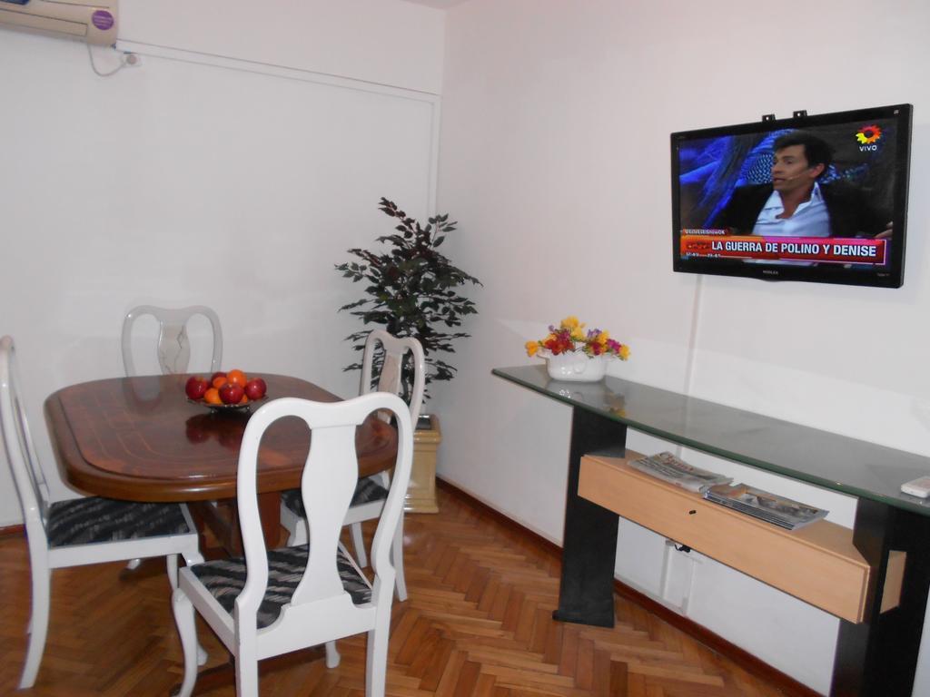 דירות בואנוס איירס Suipacha Obelisco Departamento Familiar מראה חיצוני תמונה